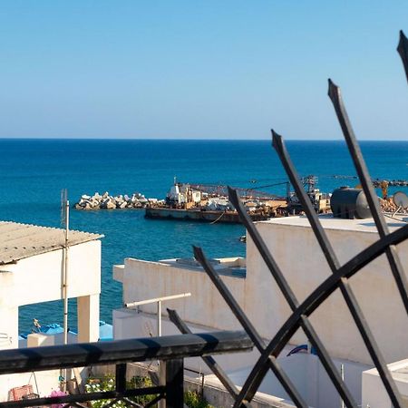 Lovely Sea View Apartment At The Heart Of The Town Ierápetra Dış mekan fotoğraf