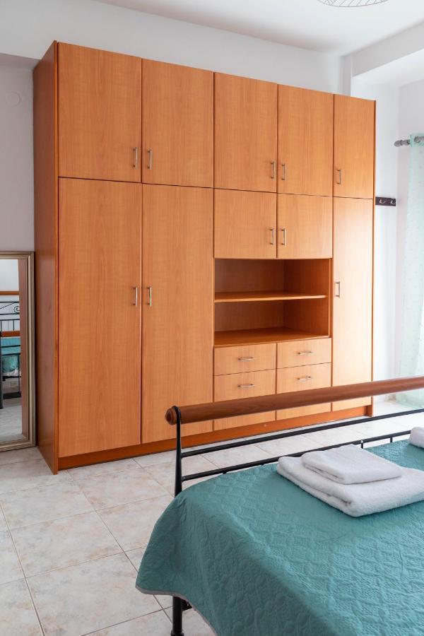 Lovely Sea View Apartment At The Heart Of The Town Ierápetra Dış mekan fotoğraf